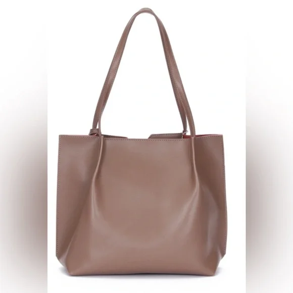 NWOTS Leather Tote Bag NWOTS - Picture 4 of 16